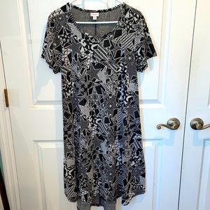 LuLaRoe Carly size M